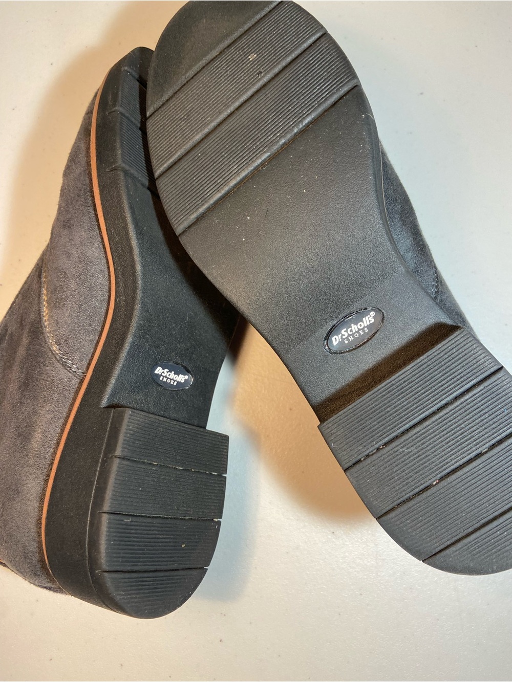 Dr. Scholl’s Gray Suede Slip-On Loafers SZ 6 - Picture 8 of 12